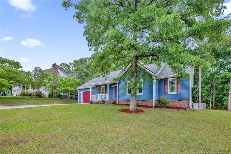 6208 Lakeway Dr, Fayetteville, NC 28306