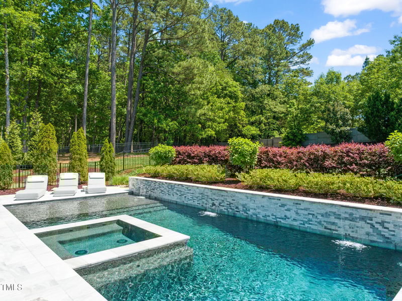 6208 Old Miravalle Ct, Raleigh, NC 27614