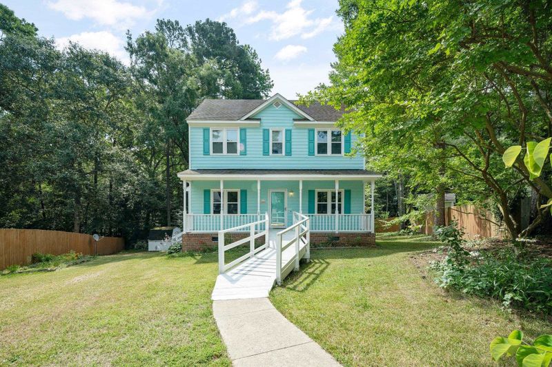 6208 River Bluff Ct, Raleigh, NC 27604