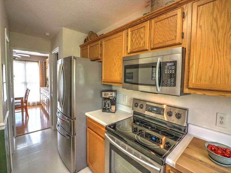 6209 Houndsman Ct, Raleigh, NC 27616