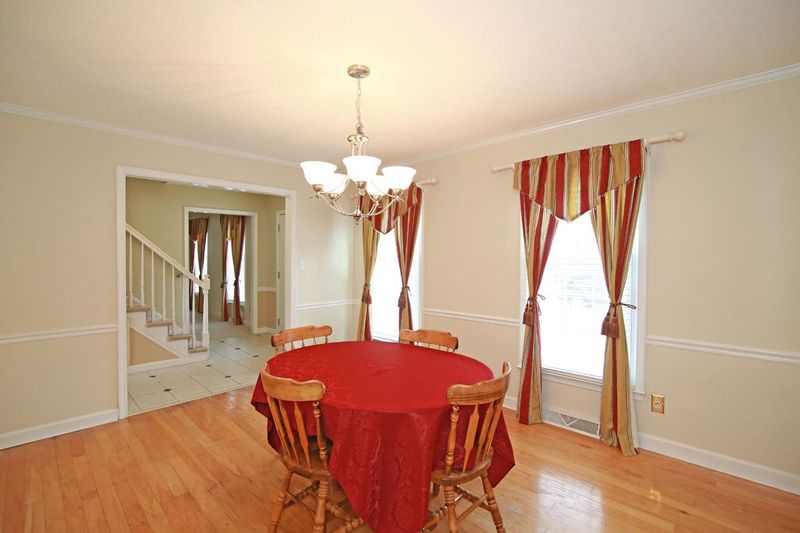 6209 Lewisand Cir, Raleigh, NC 27615