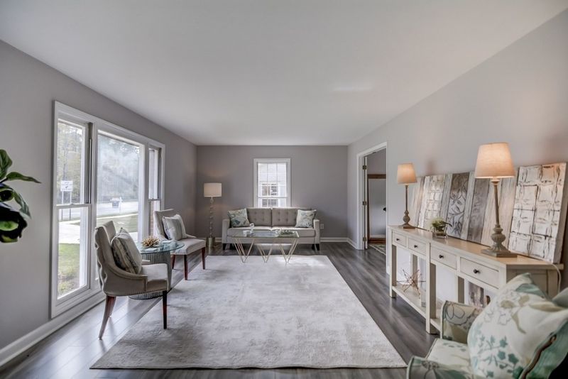6209 Sandy Forks Rd, Raleigh, NC 27615