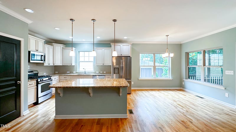 621 Ancient Oaks Dr, Holly Springs, NC 27540