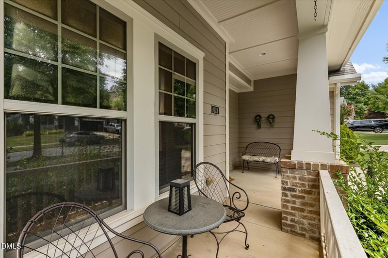 621 Ancient Oaks Dr, Holly Springs, NC 27540