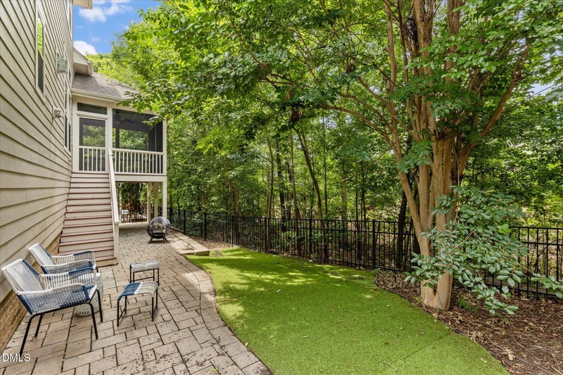 621 Ancient Oaks Dr, Holly Springs, NC 27540