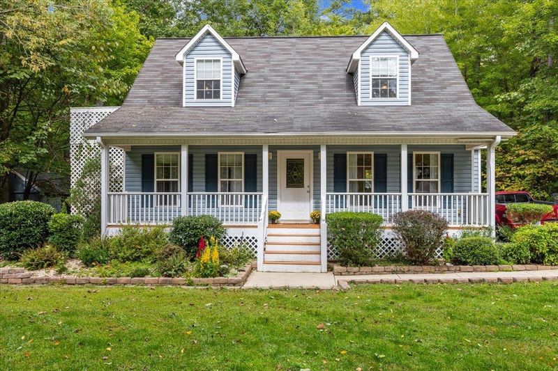 621 Casey Ln, Mebane, NC 27302