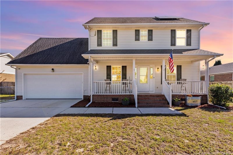 621 Conners Cv, Hope Mills, NC 28348