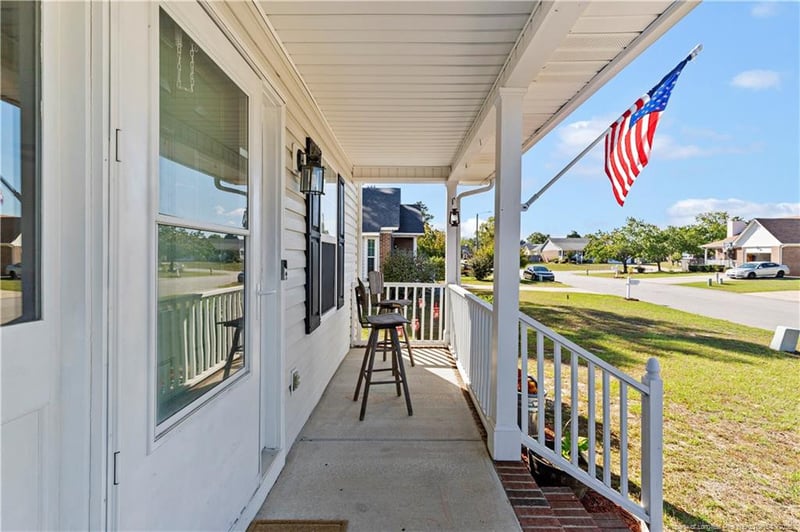 621 Conners Cv, Hope Mills, NC 28348