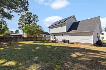 621 Conners Cv, Hope Mills, NC 28348