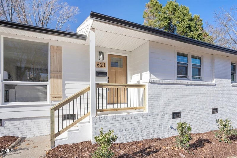 621 Dennis Ave, Raleigh, NC 27604