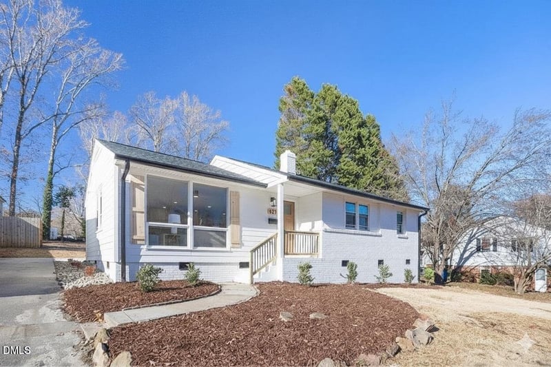 621 Dennis Ave, Raleigh, NC 27604