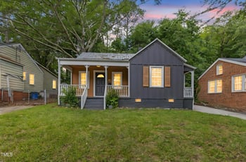 621 Greenland Dr, Fayetteville, NC 28305