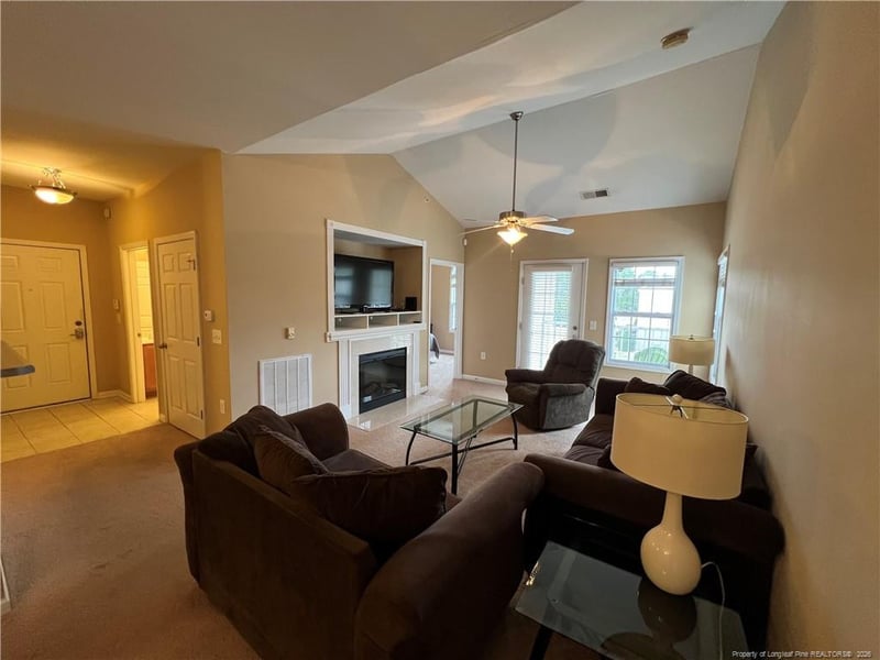 621 Marshtree Ln #305, Fayetteville, NC 28314