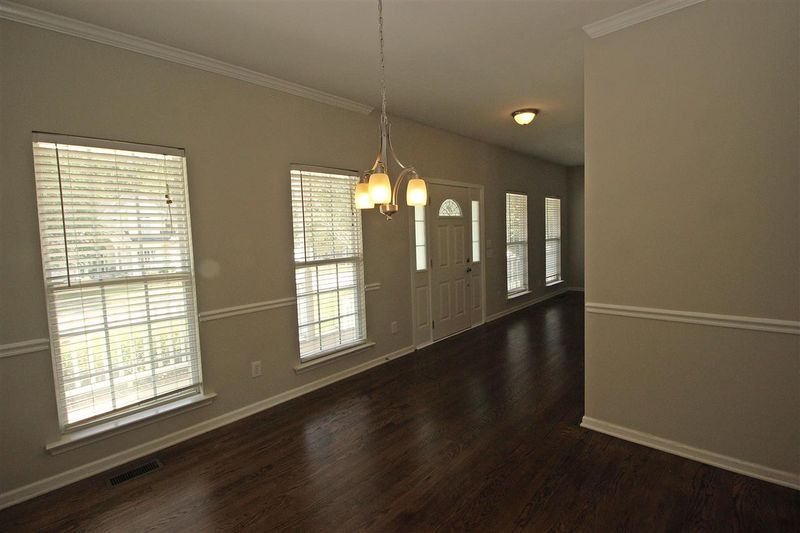 621 Middle Bridge Rd, Wake Forest, NC 27587