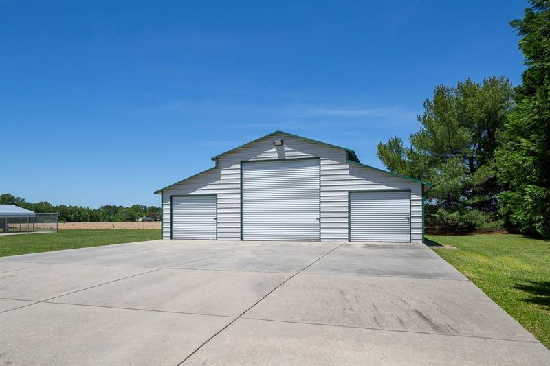 621 Miller Rd, Benson, NC 27504