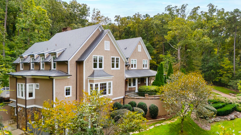621 Sugarberry Rd, Chapel Hill, NC 27514