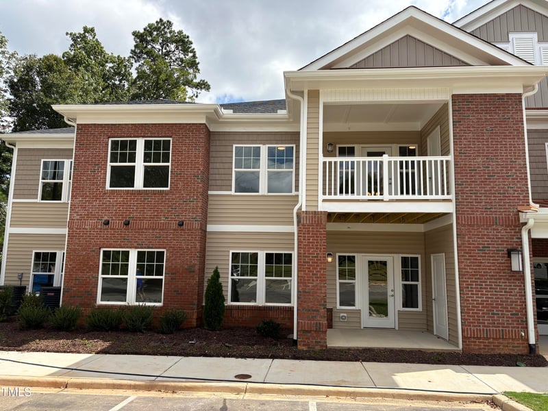 621 Weather Ridge Ln #33, Cary, NC 27513