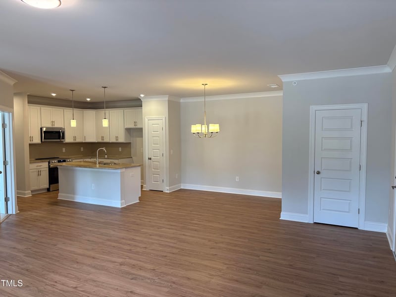 621 Weather Ridge Ln #33, Cary, NC 27513