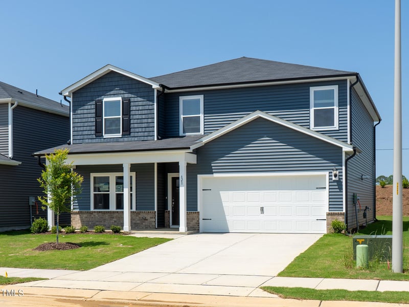 621 White Birch Ln, Angier, NC 27501