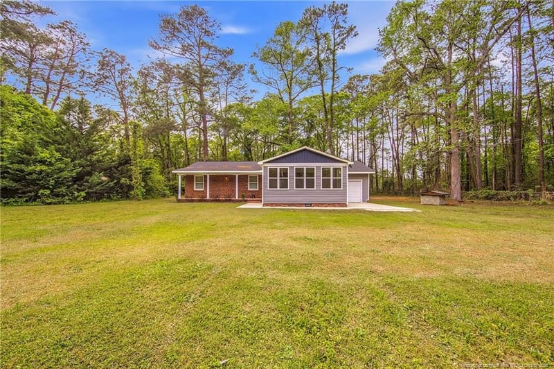 6210 Us Highway 301 S, Hope Mills, NC 28348