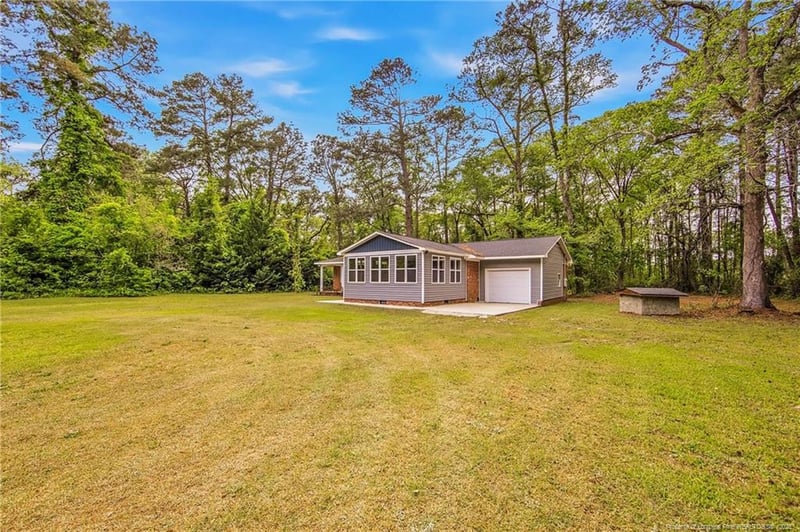 6210 Us Highway 301 S, Hope Mills, NC 28348