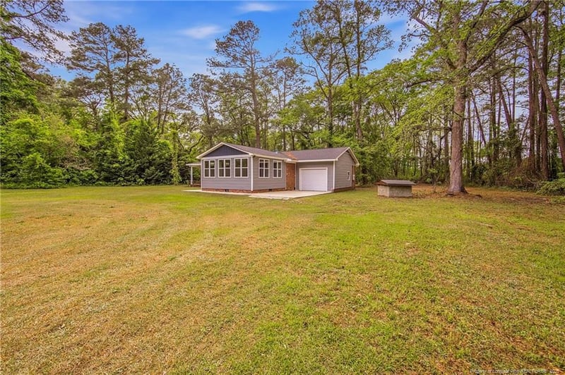 6210 Us Highway 301 S, Hope Mills, NC 28348