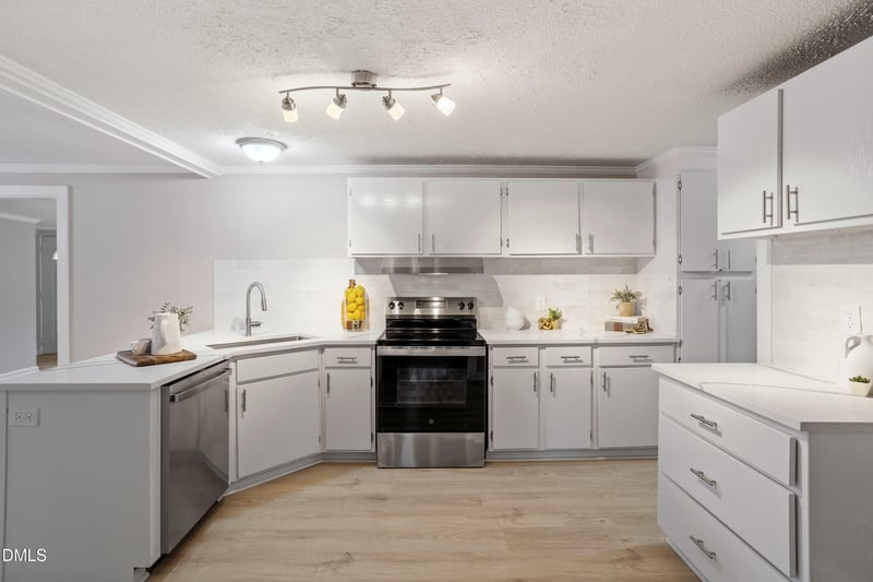 6211 Lemon Springs Rd, Sanford, NC 27332