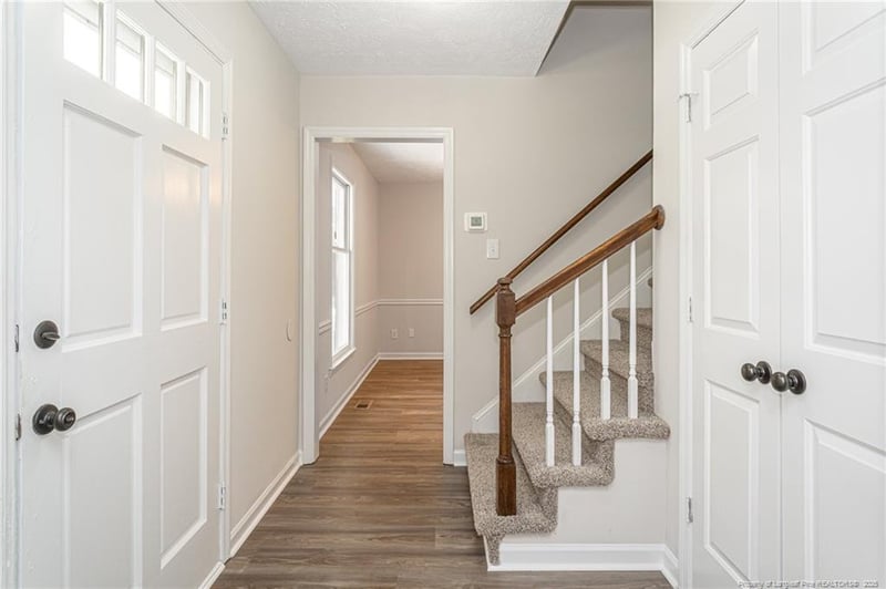 6211 Milford Rd, Fayetteville, NC 28303