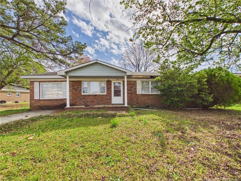 6212 Fanning Cir, Fayetteville, NC 28314