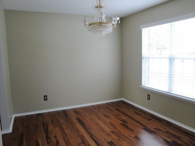 6212 Saybrooke Dr, Raleigh, NC 27604