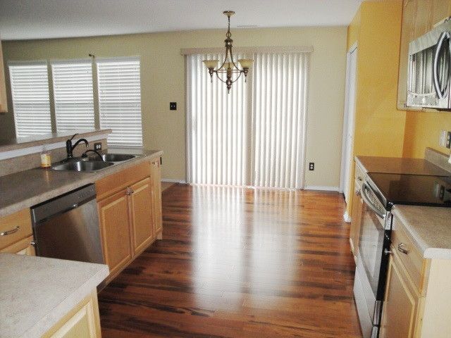6212 Saybrooke Dr, Raleigh, NC 27604