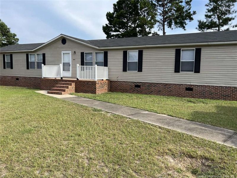6213 Earp Ct, Hope Mills, NC 28348
