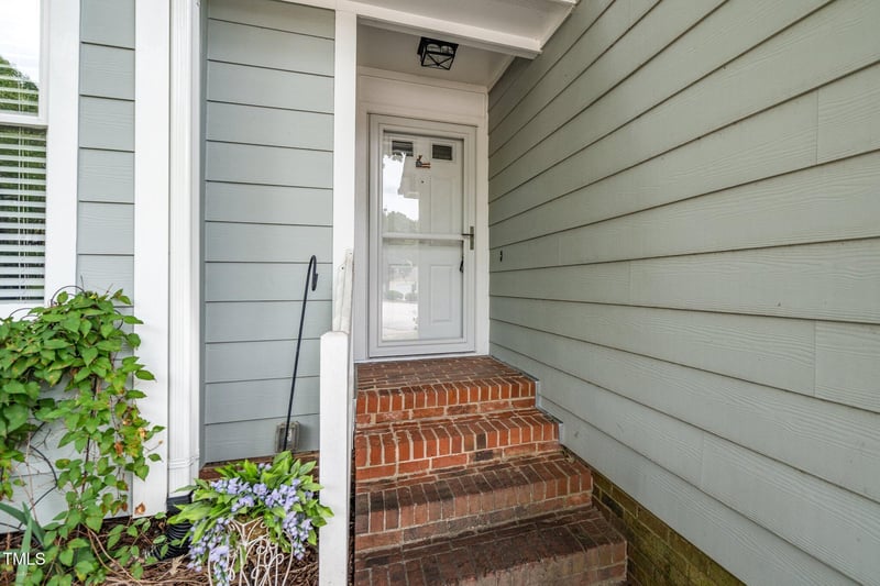 6213 Fountainhead Dr, Raleigh, NC 27609