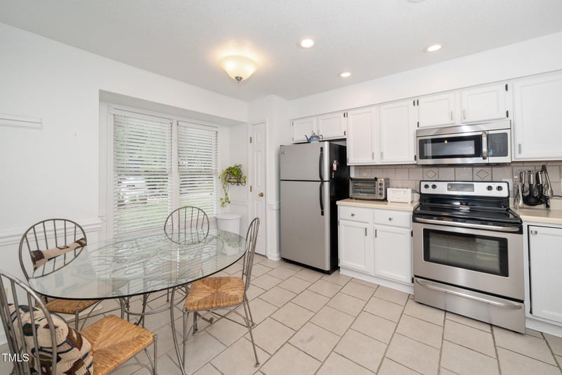 6213 Fountainhead Dr, Raleigh, NC 27609