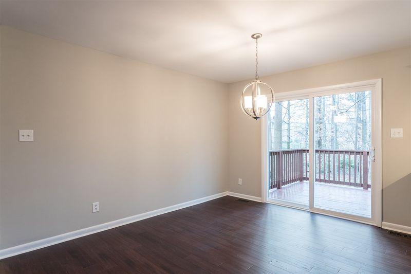6213 Garrett Rd, Raleigh, NC 27606