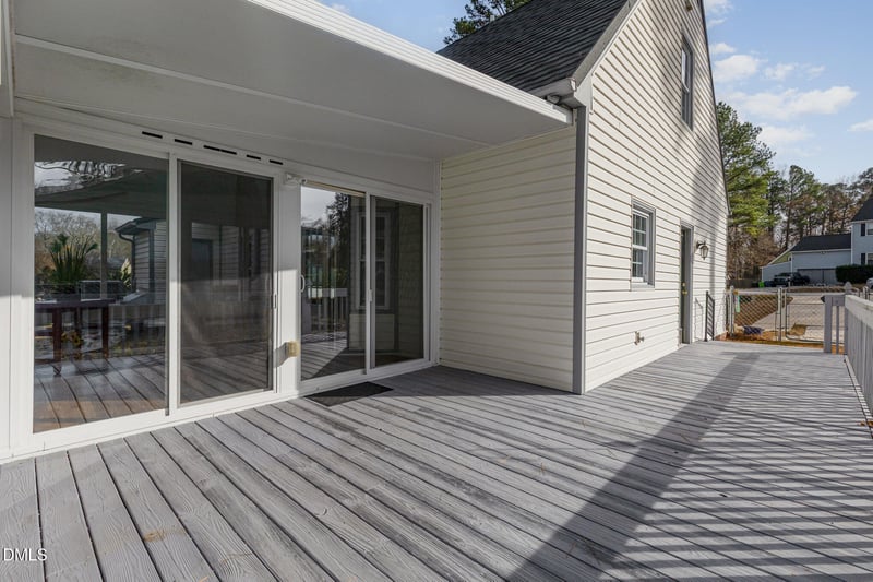 6213 River Bluff Ct, Raleigh, NC 27604