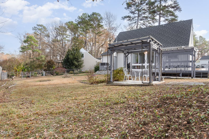 6213 River Bluff Ct, Raleigh, NC 27604