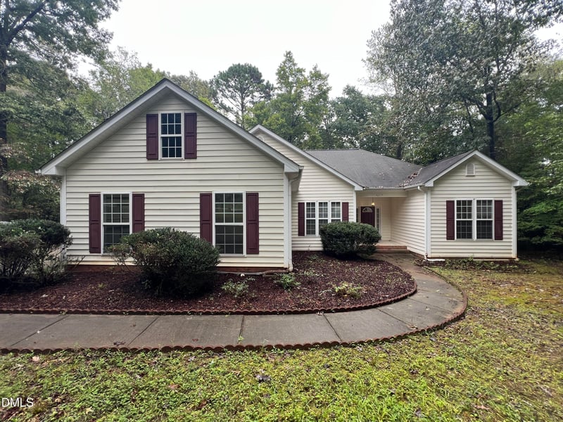 6215 Hilbert Ridge Dr, Holly Springs, NC 27540