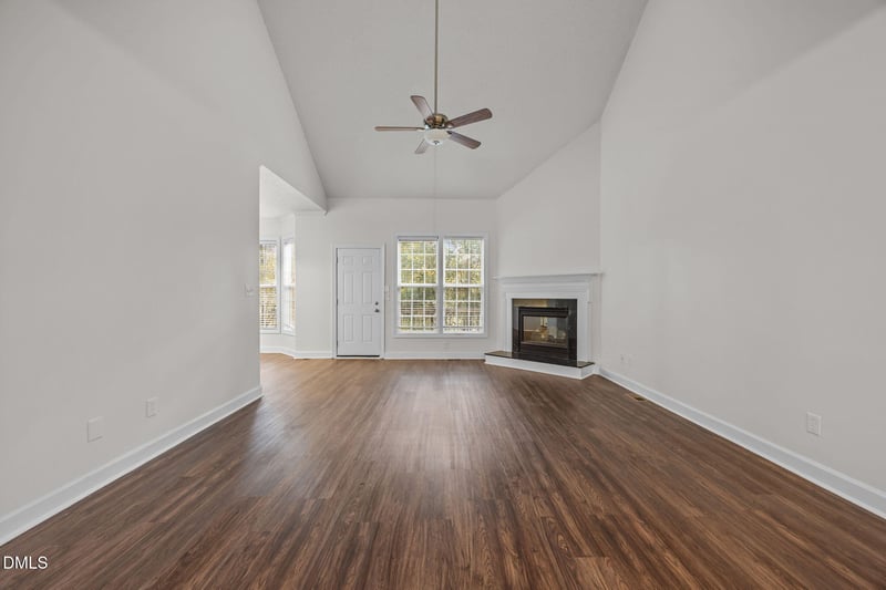 6215 Hilbert Ridge Dr, Holly Springs, NC 27540