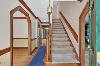 6215 Iris Dr, Raleigh, NC 27612