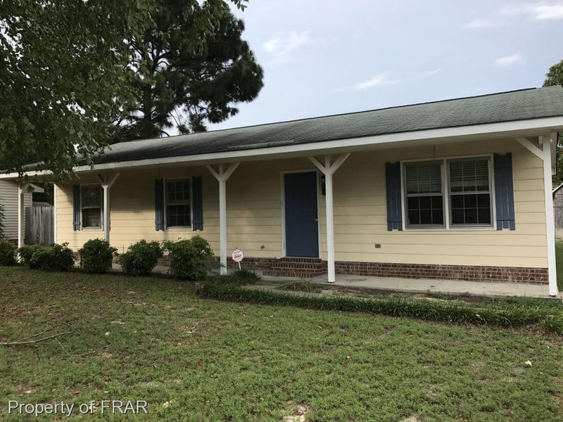 6216 Bretton Woods Dr, Fayetteville, NC 28348