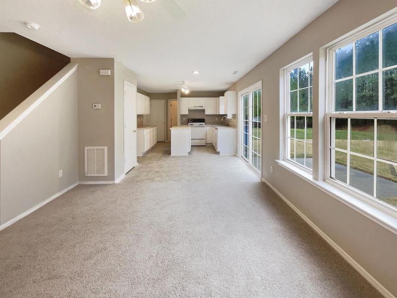 6216 Crayford Dr, Raleigh, NC 27604