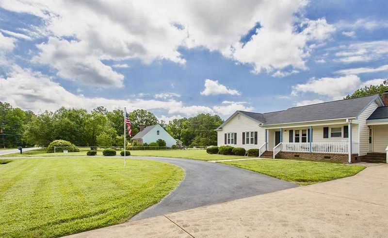 6216 Ten Ten Rd, Apex, NC 27539