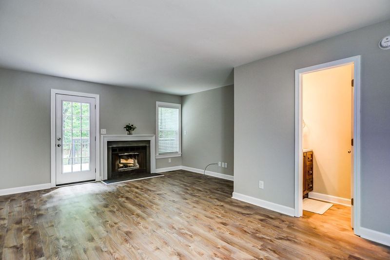 6216 Tributary Dr, Raleigh, NC 27609