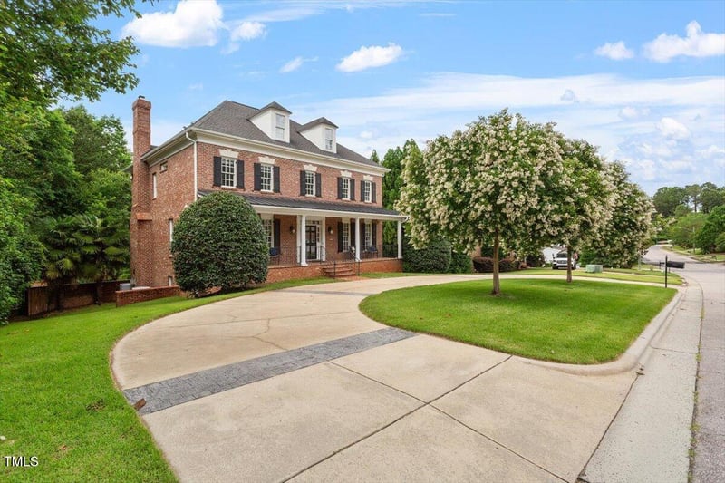 6217 Battleford Dr, Raleigh, NC 27612