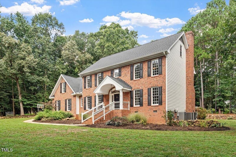 6217 Therfield Dr, Raleigh, NC 27614