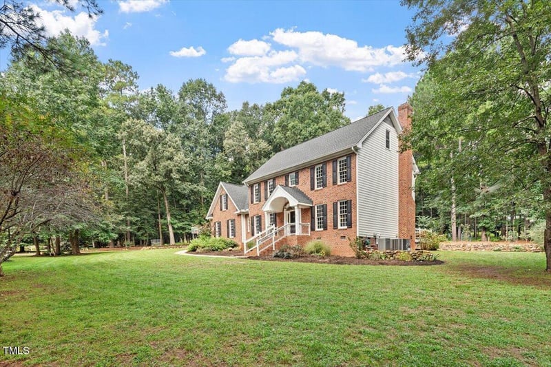 6217 Therfield Dr, Raleigh, NC 27614