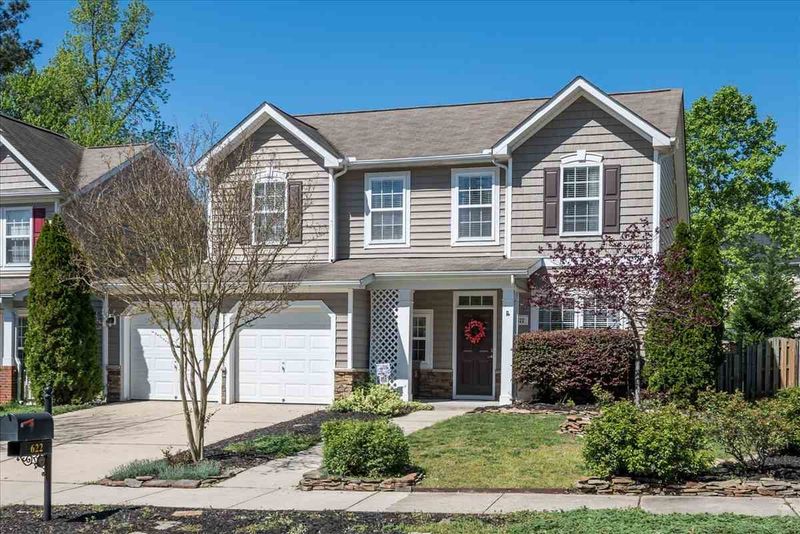 622 Ashbrittle Dr, Rolesville, NC 27571