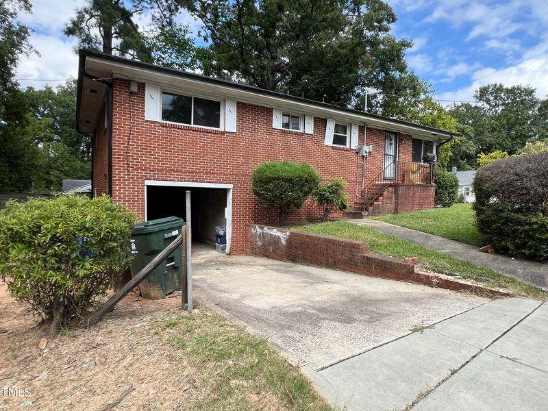 622 Bacon St, Durham, NC 27703