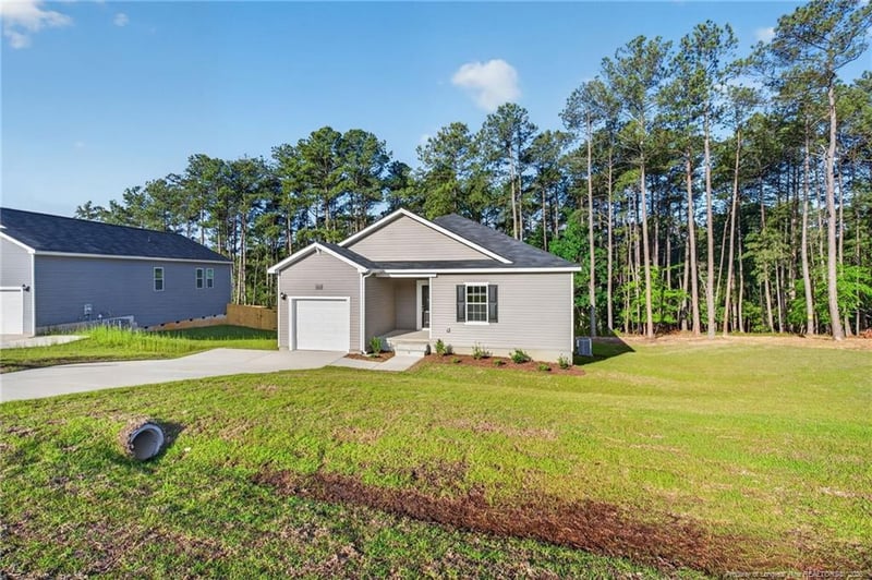 622 Blossom Trl, Lillington, NC 27546